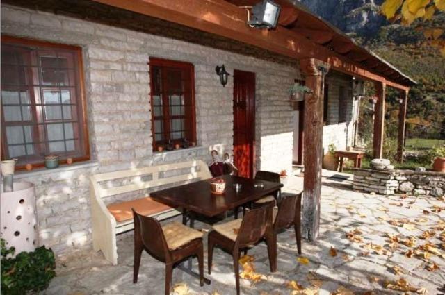 Papigo Astraka II Hotel Exterior foto
